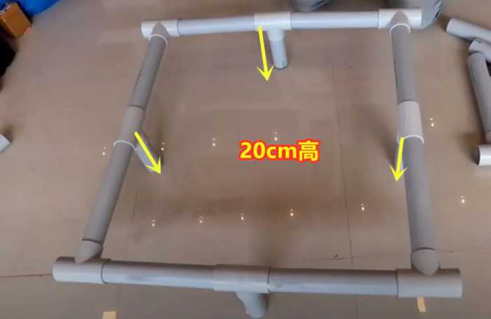 老外用PVC管做张单人床，承重200斤比成品床结实，真会省钱